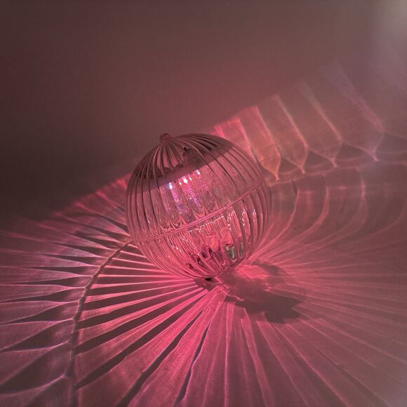 Solar Powered floating led globe light. Deco Products . New. Battery Included - Picture 9 of 10